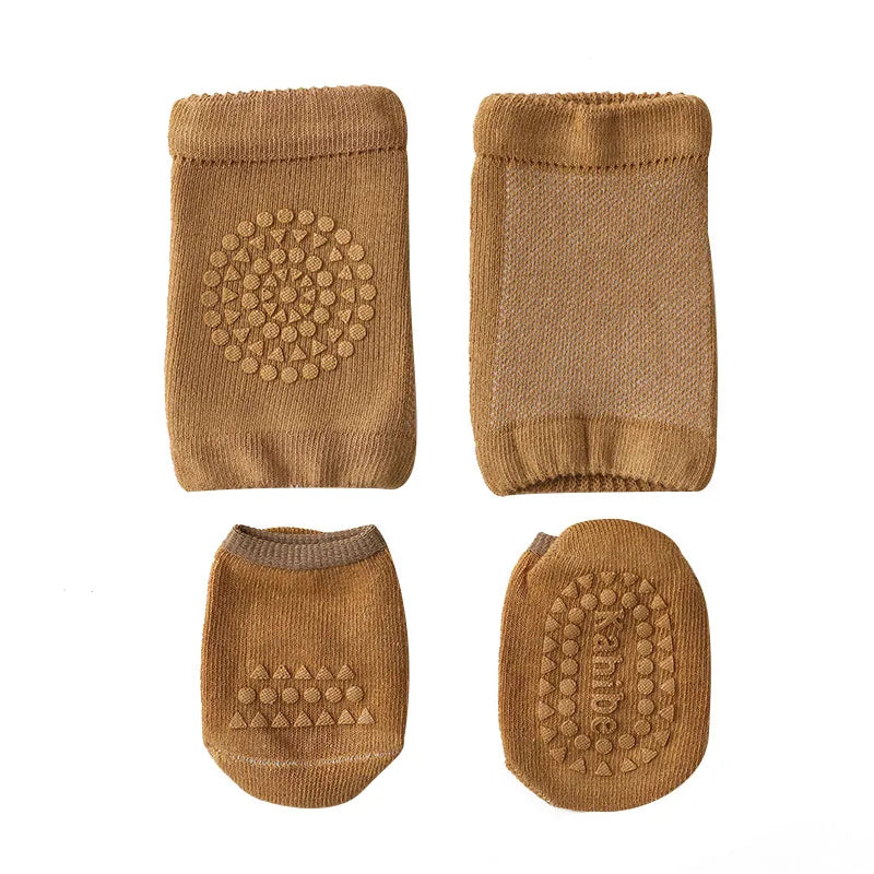 Ensemble Genouillères et Chaussettes Antidérapantes Bébé - Protection pour Rampement | Unisexe pour Filles et Garçons - le coffre a jouets- marron / S(0-1an)