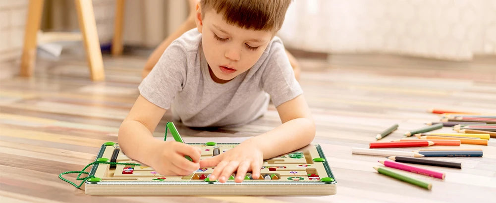 Labyrinthe Magnétique en Bois avec Numéros - Jouet Éducatif Montessori - le coffre a jouets- Style océanique