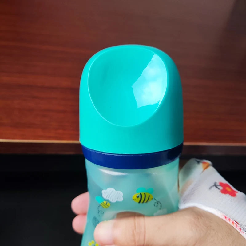 Biberon anti-étouffement avec paille et tétine en silicone