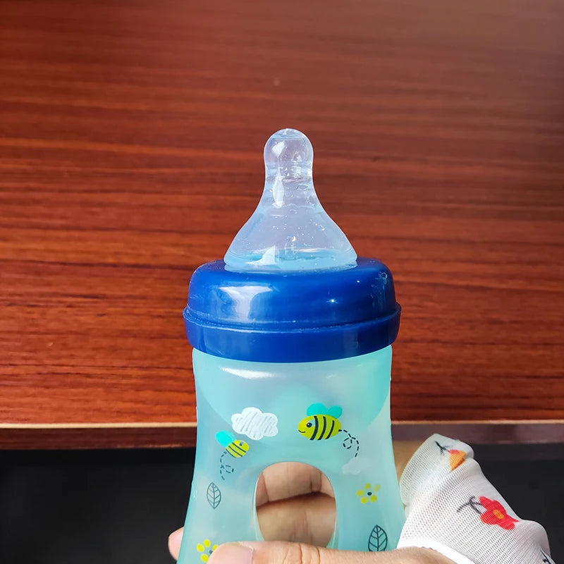 Biberon anti-étouffement avec paille et tétine en silicone