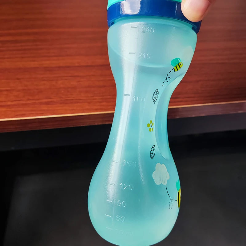 Biberon anti-étouffement avec paille et tétine en silicone