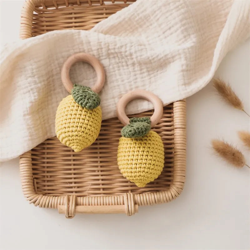 Hochet Citron en Crochet – Jouet Sensoriel & Anneau de Dentition pour Bébé